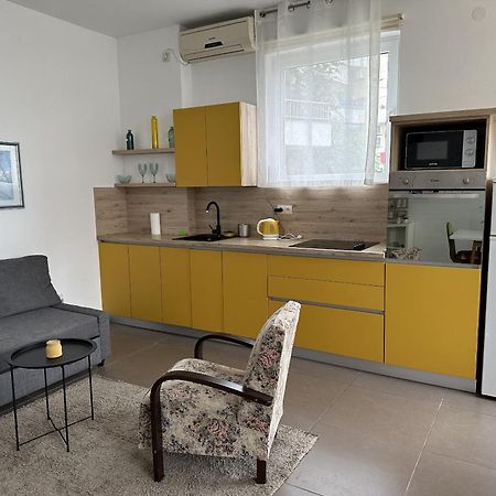 Apartments Luce Trogir Eksteriør billede