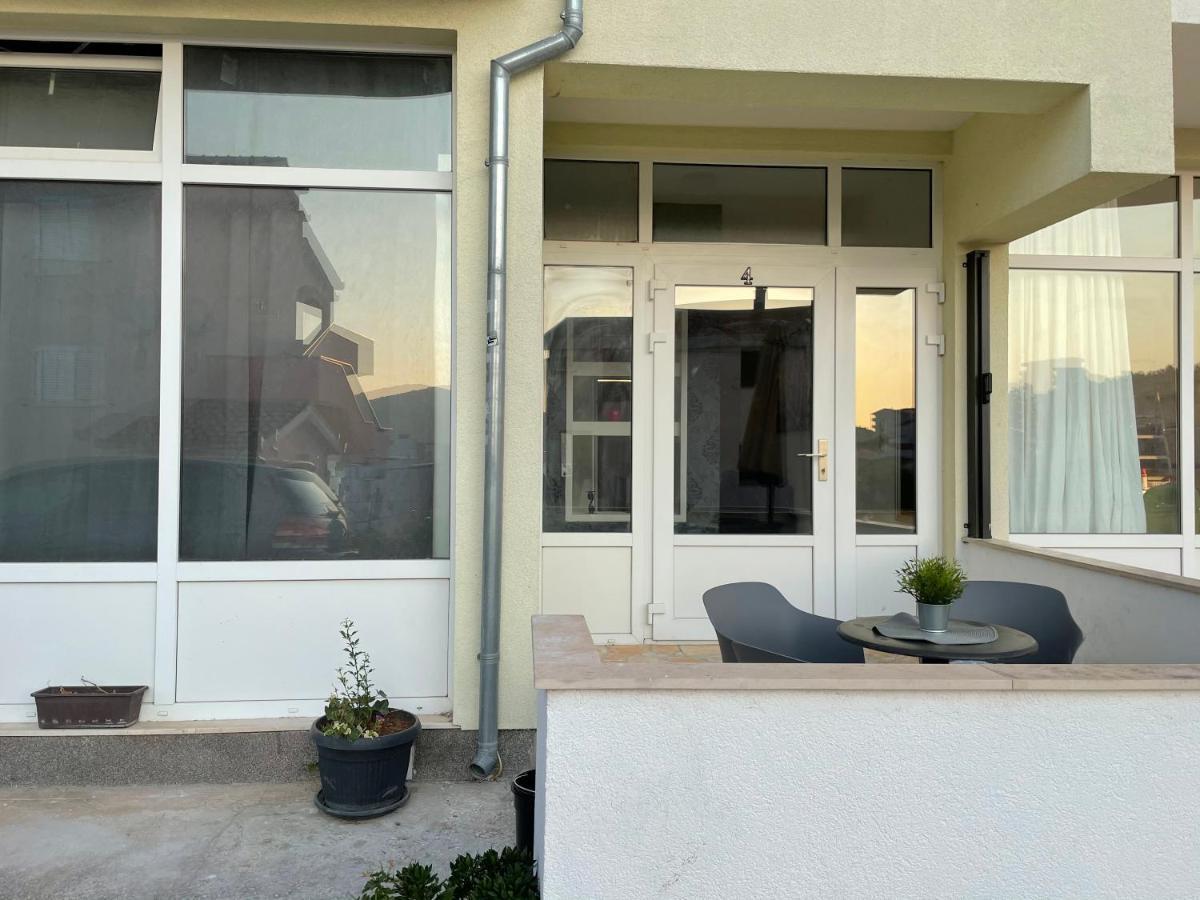 Apartments Luce Trogir Eksteriør billede